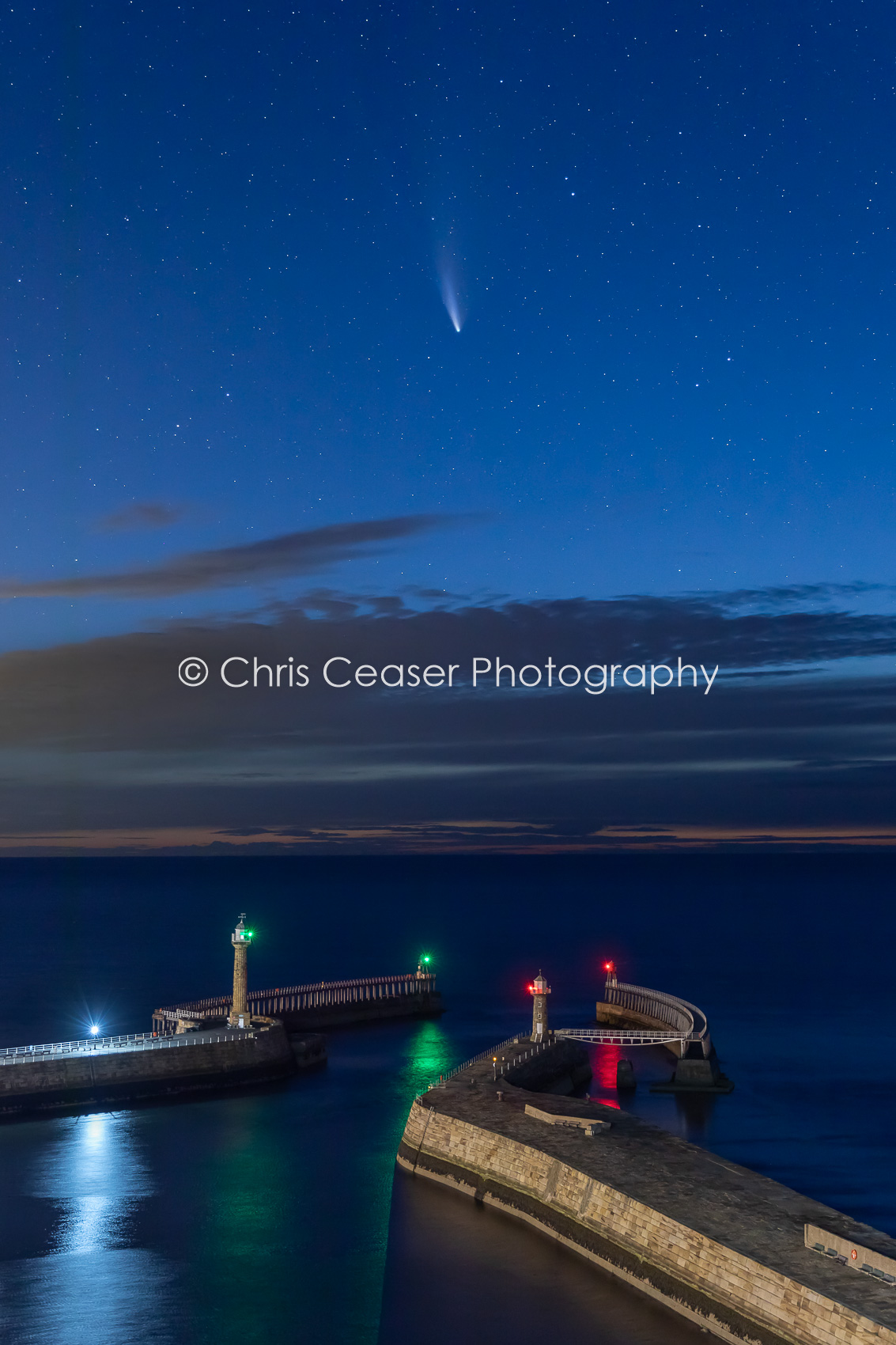 Comet Neowise, Whitby Piers